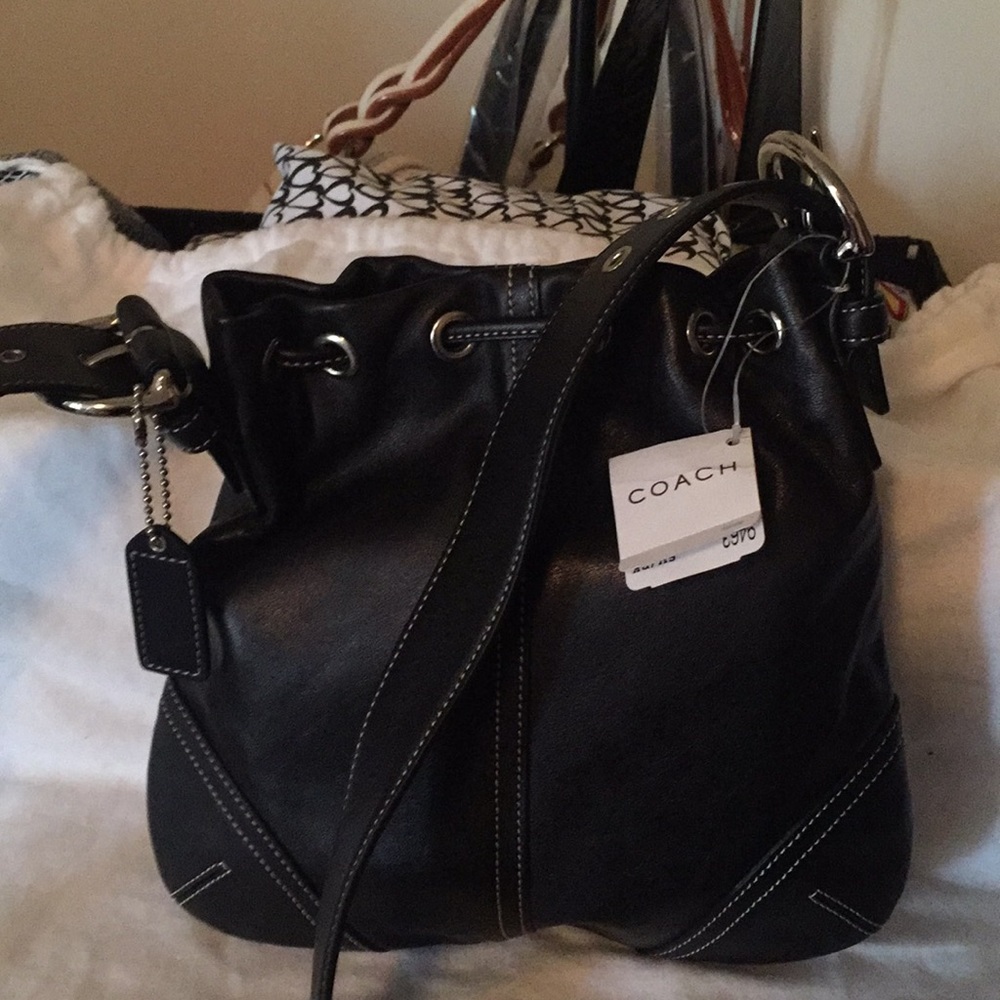 Coach black crossbody bag - Picture 2 of 7